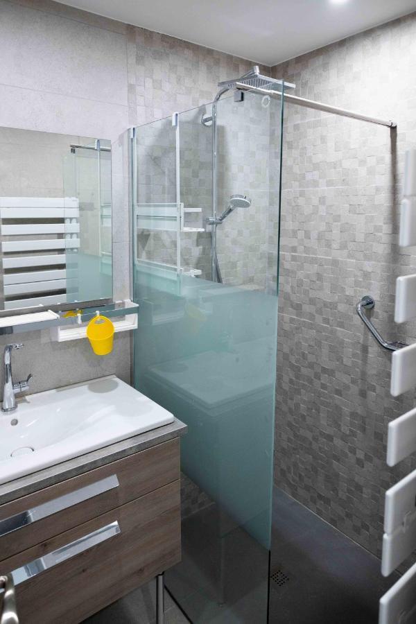 55 M²/ Chez Lorette/ 250M Lake/ Private Parking 안시 외부 사진