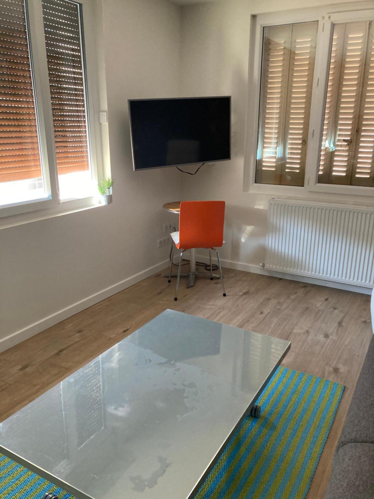 55 M²/ Chez Lorette/ 250M Lake/ Private Parking 안시 외부 사진